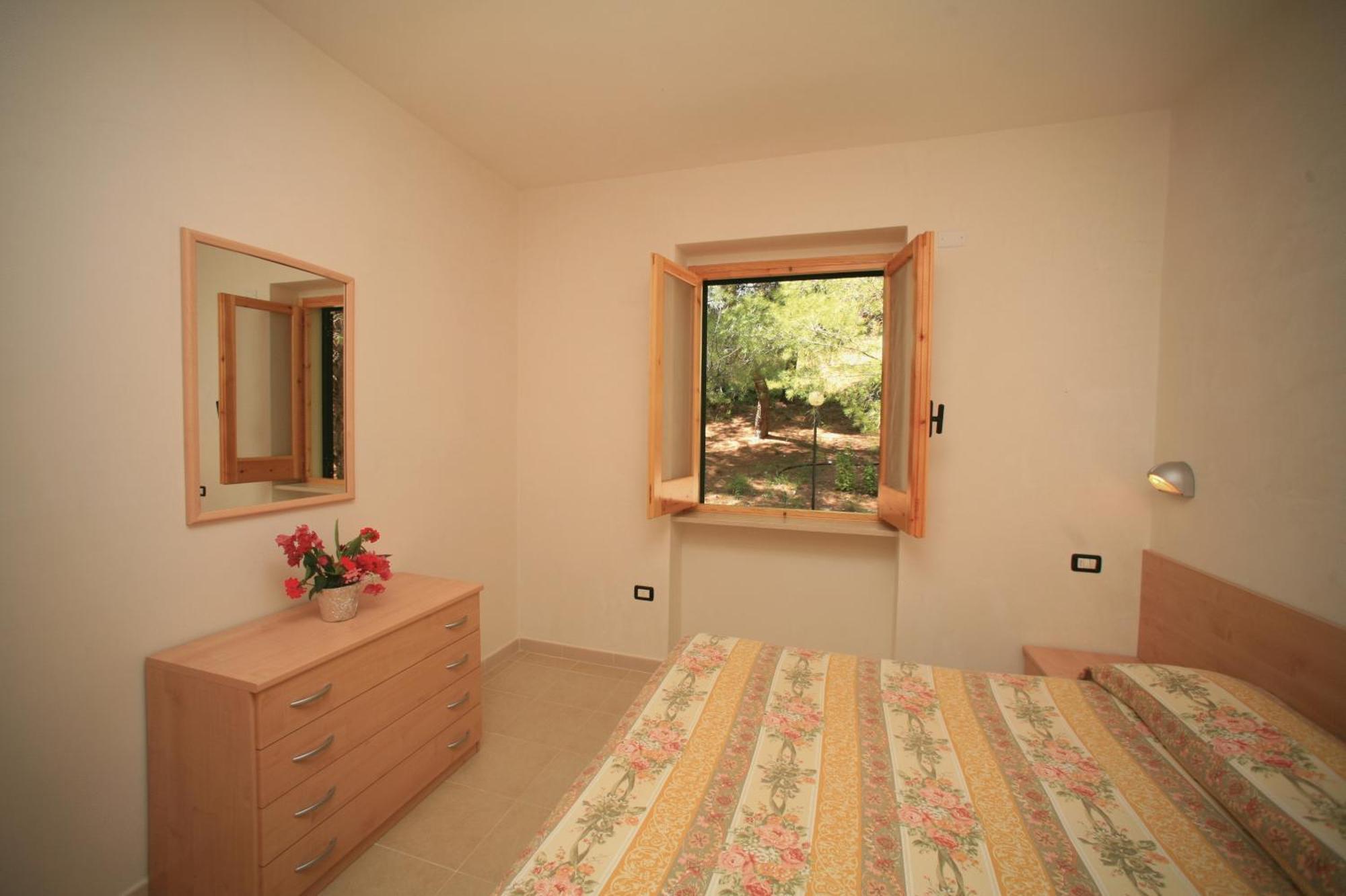 Residence San Luca Βιέστε Εξωτερικό φωτογραφία