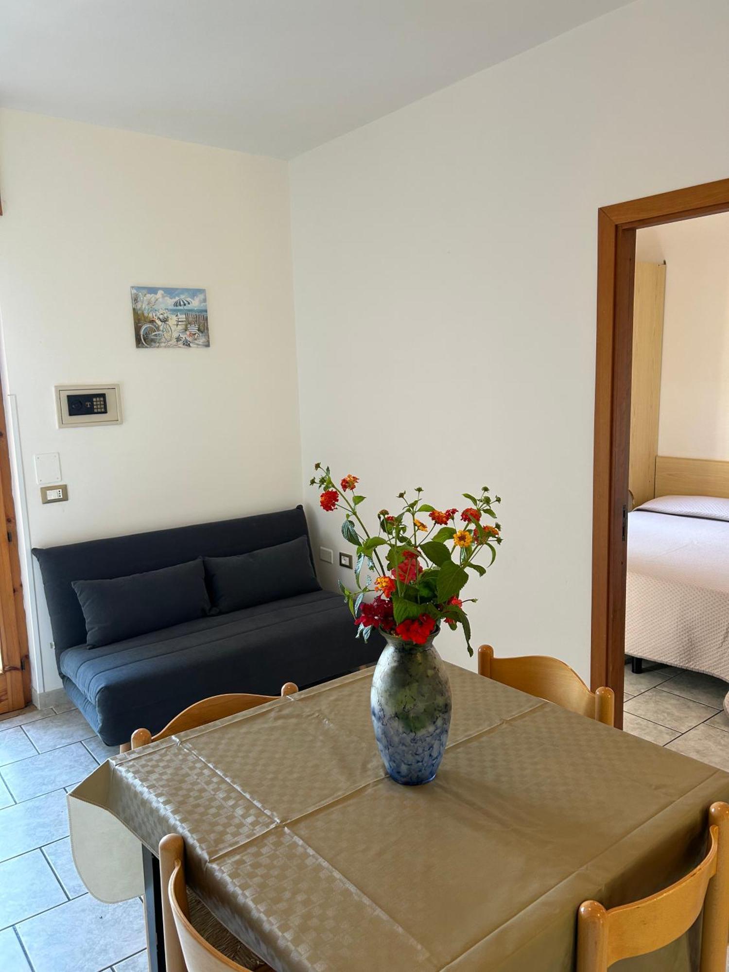 Residence San Luca Βιέστε Εξωτερικό φωτογραφία